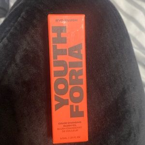 Youthforia blush oil